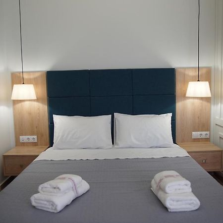 Simplychic Apartment C Kalamata Esterno foto