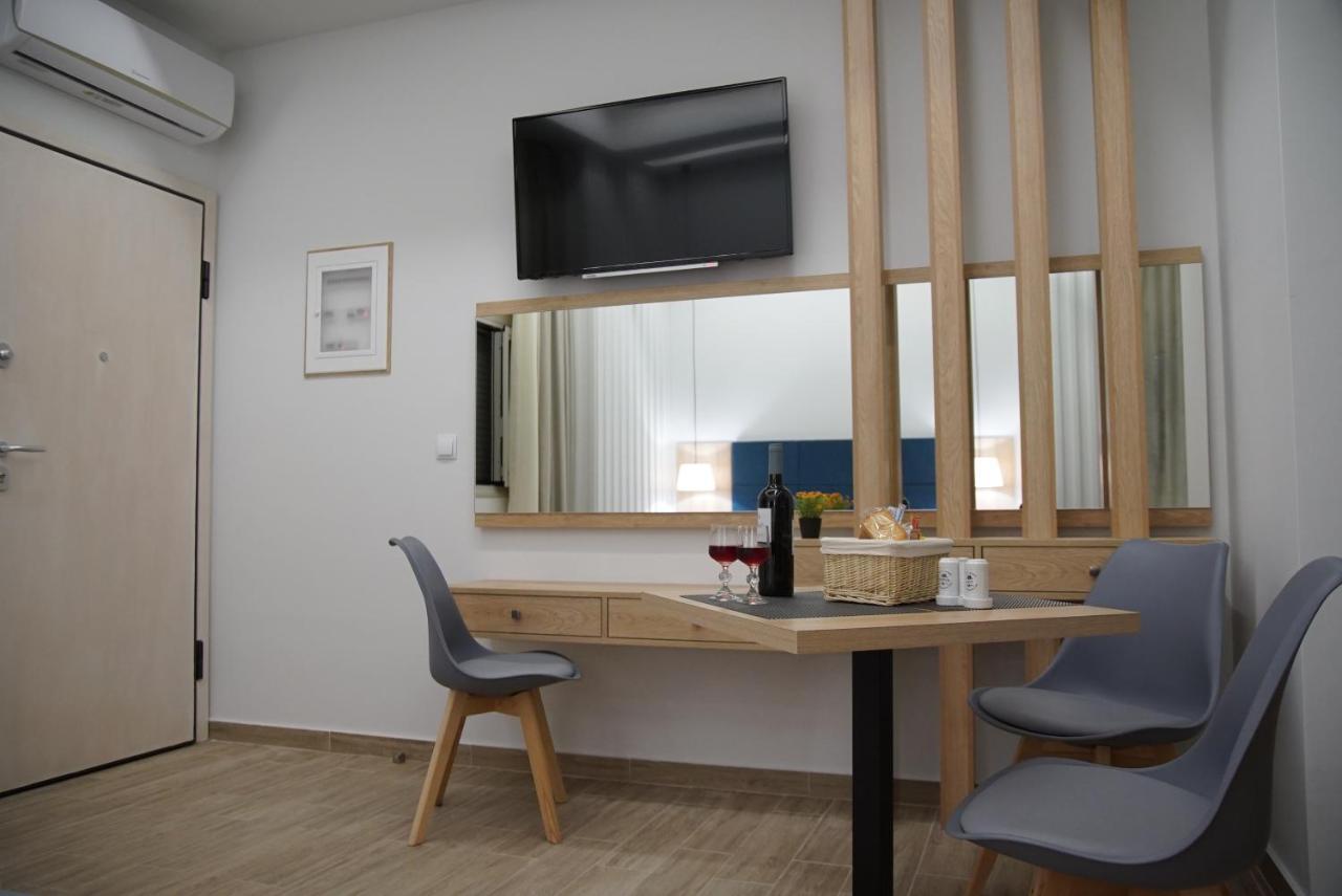 Simplychic Apartment C Kalamata Esterno foto
