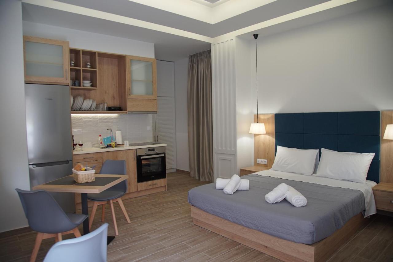 Simplychic Apartment C Kalamata Esterno foto