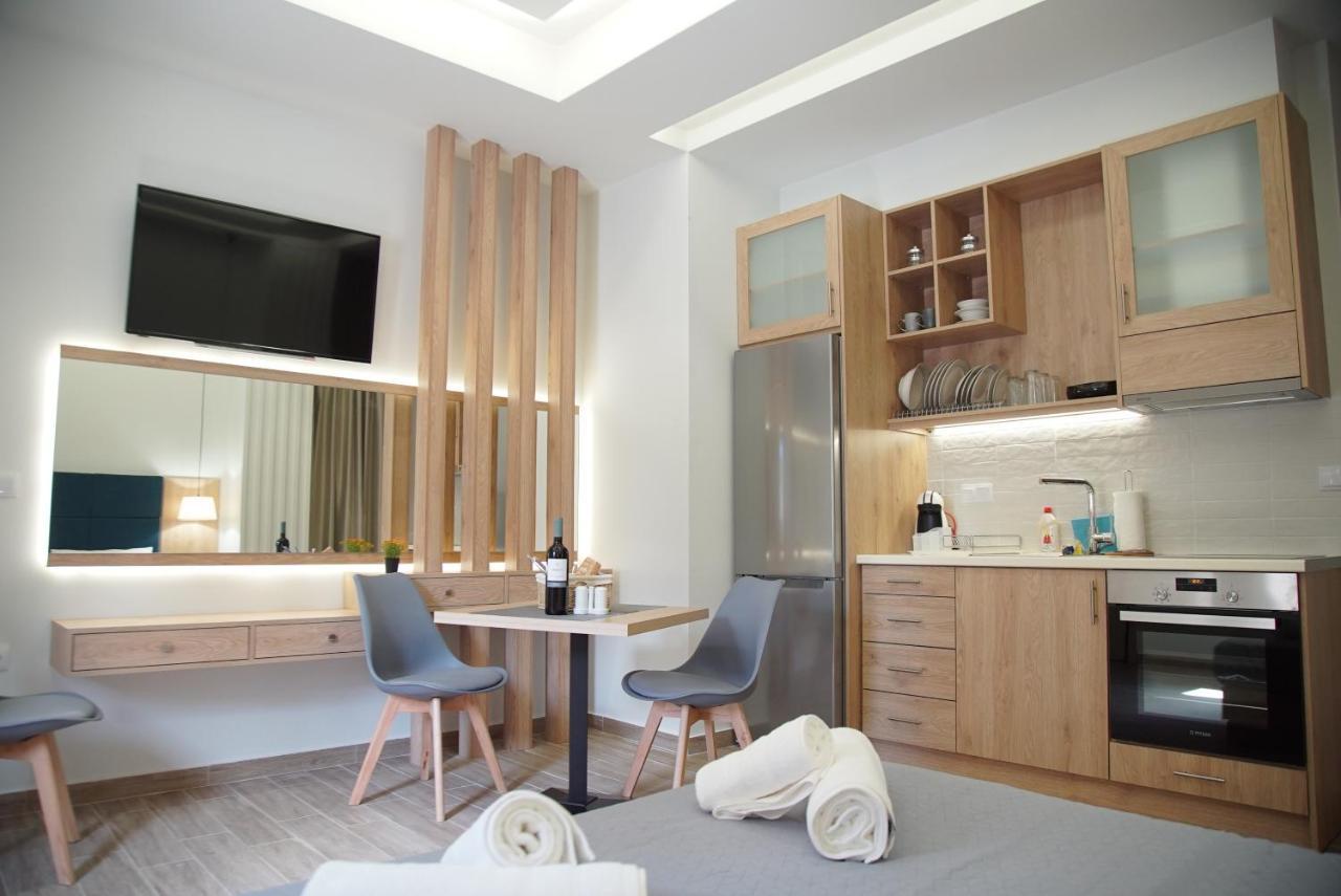 Simplychic Apartment C Kalamata Esterno foto