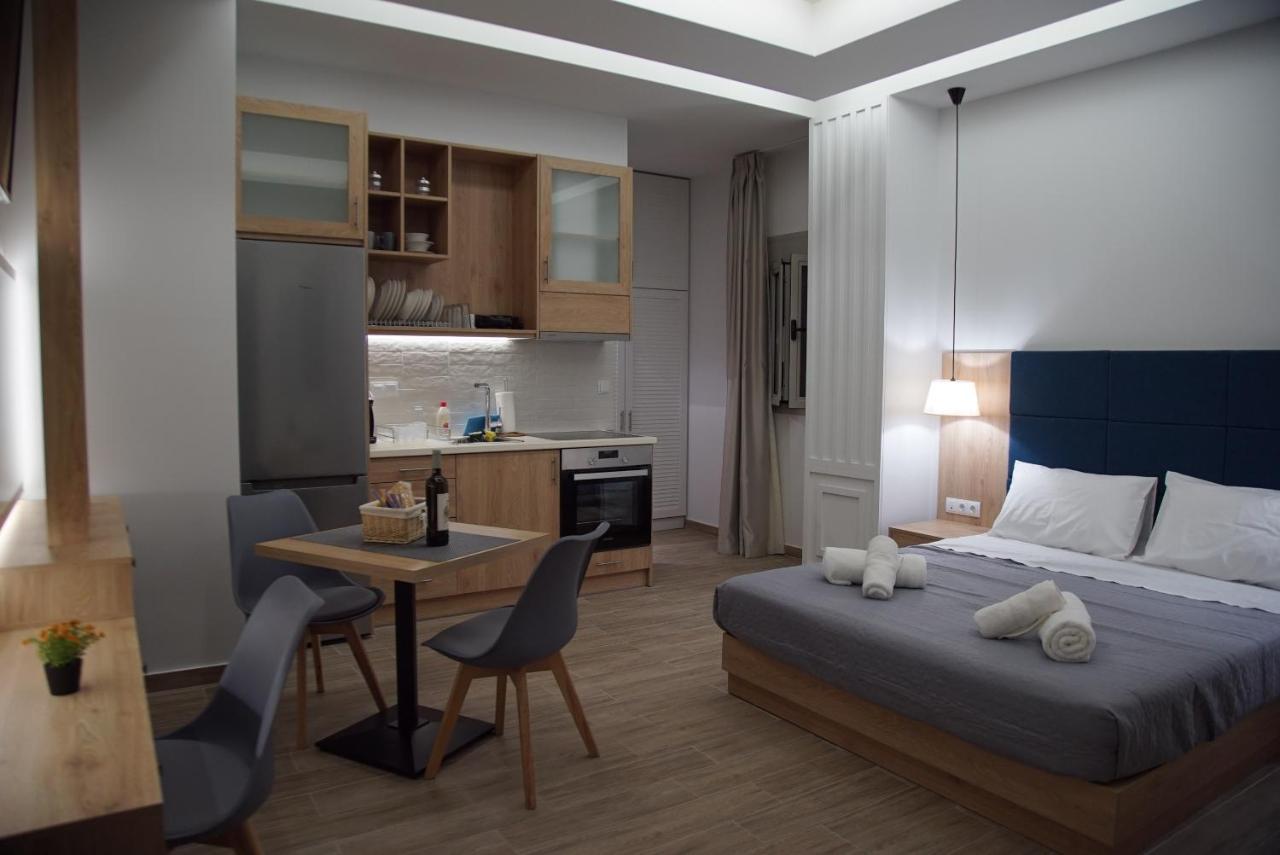 Simplychic Apartment C Kalamata Esterno foto