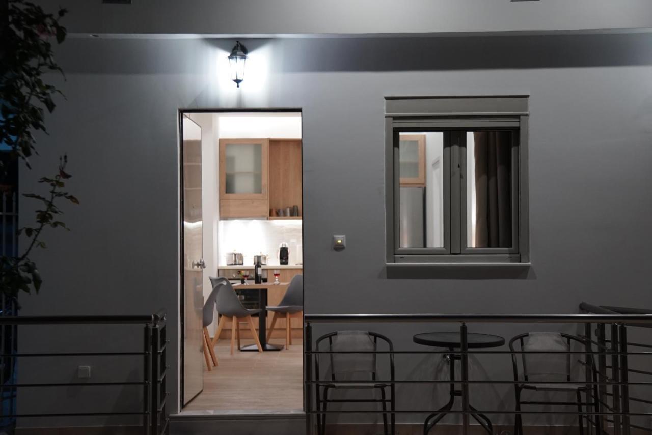 Simplychic Apartment C Kalamata Esterno foto