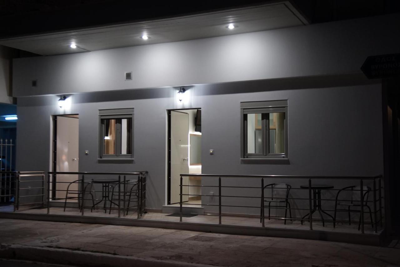 Simplychic Apartment C Kalamata Esterno foto